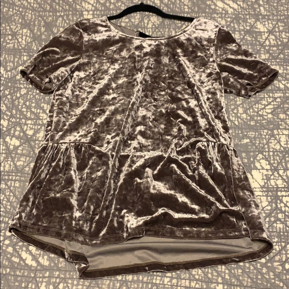 Crushed velvet top